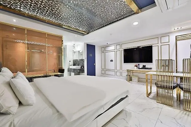 Motel Yeoksam Cullinan *