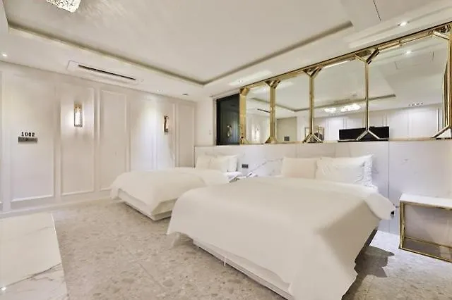 Motel Yeoksam Cullinan