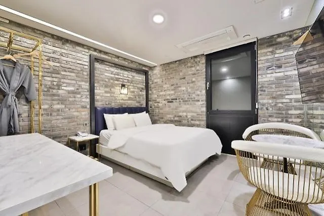 Yeoksam Cullinan Motel Seul