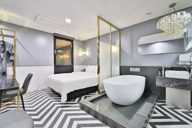 Motel Yeoksam Cullinan