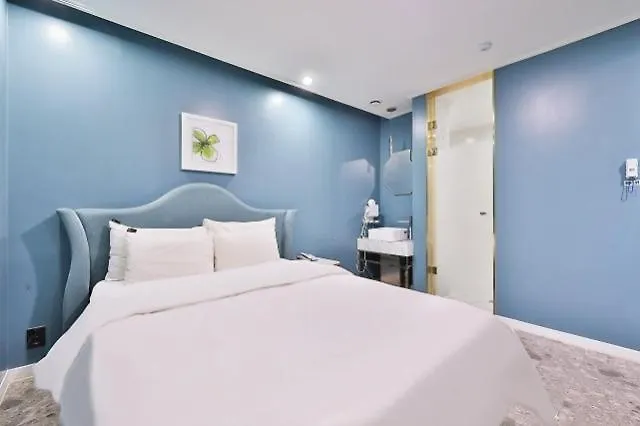 Yeoksam Cullinan Motel