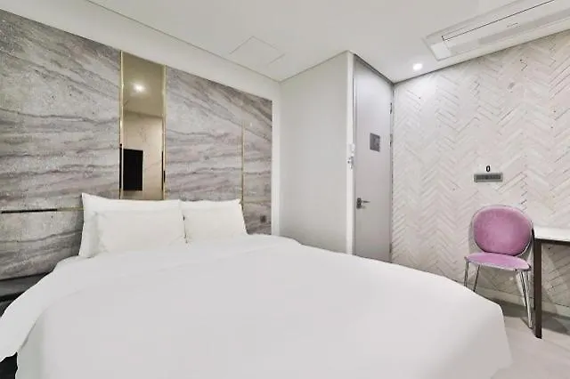 Yeoksam Cullinan Motel Seul
